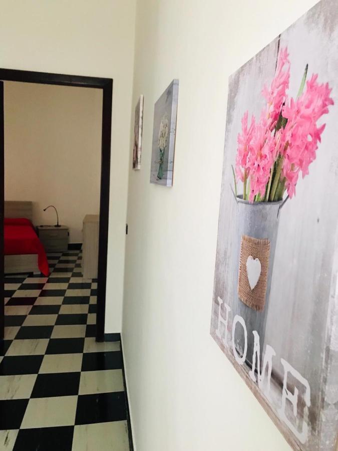 Laura'S House Apartment Cagliari Exterior photo