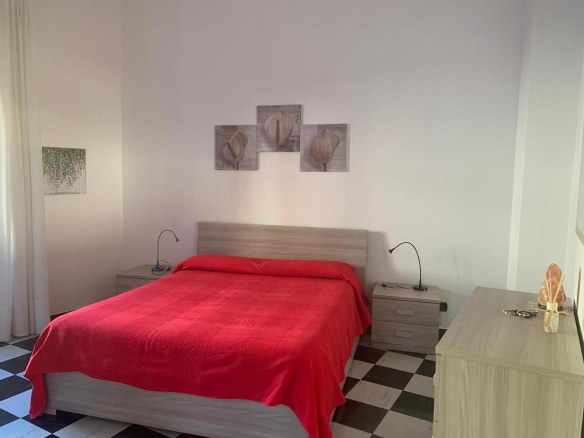 Laura'S House Apartment Cagliari Exterior photo